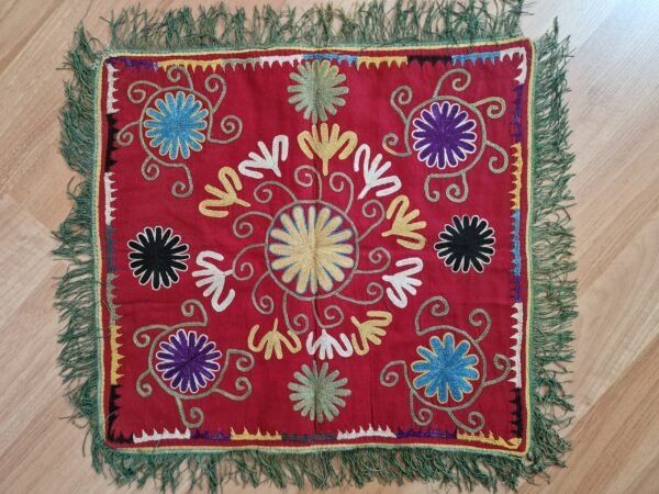 Vintage Uzbek Lakai Silk Embroidery (1920–1930)