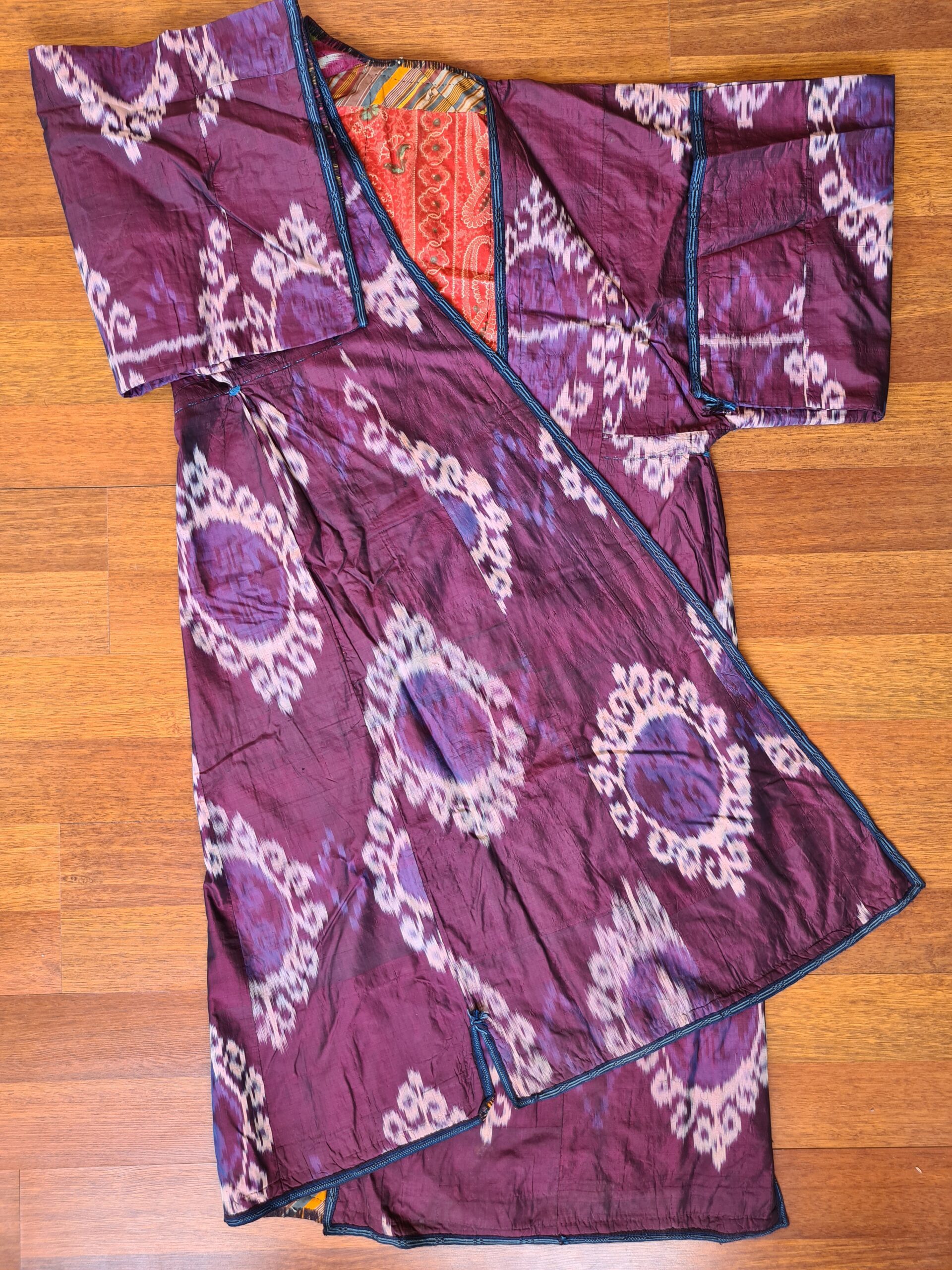 Old Uzbek Silk on silk Ikat Chapan From Late 1800s - Image 3