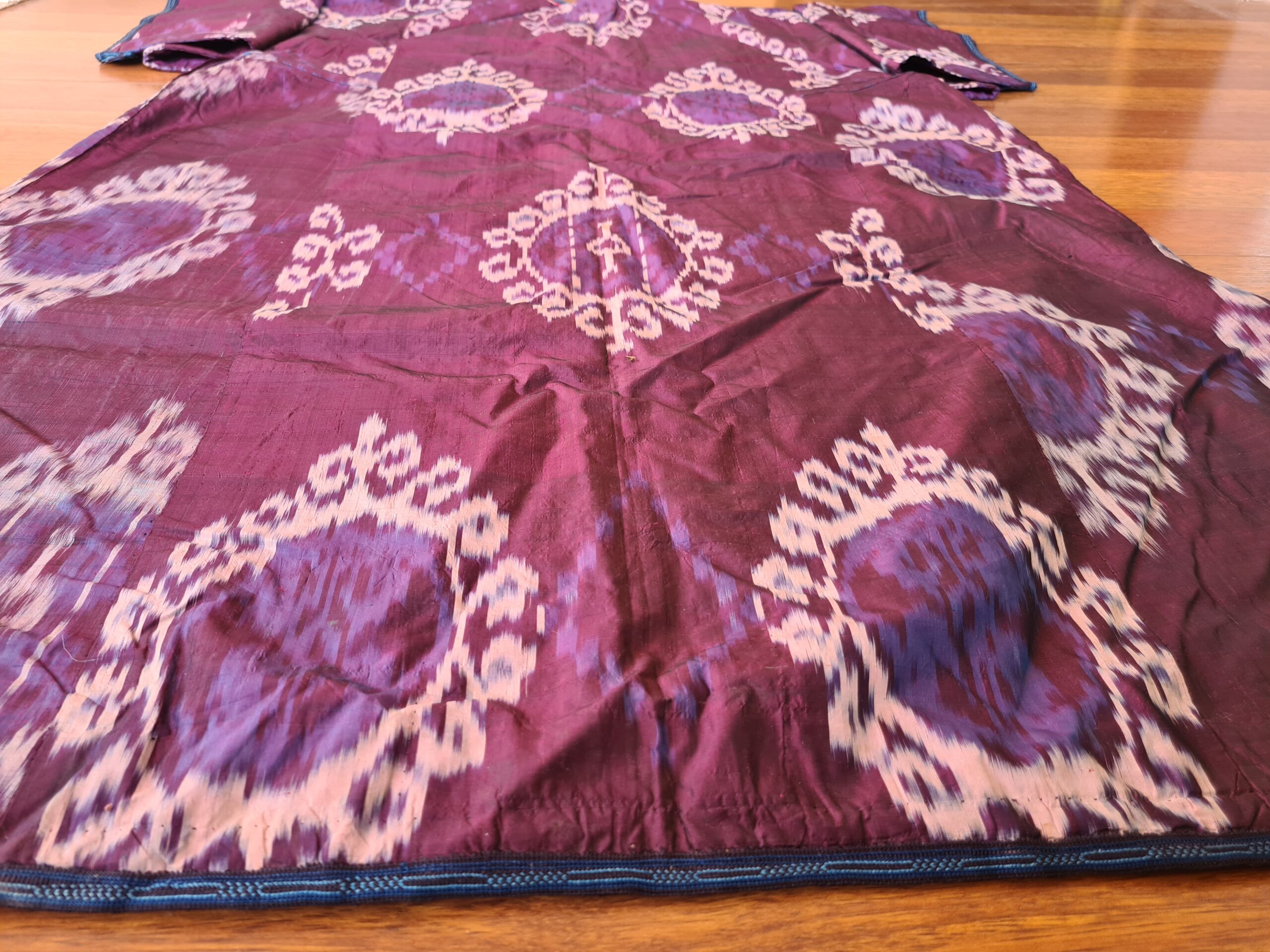 Old Uzbek Silk on silk Ikat Chapan From Late 1800s - Image 7